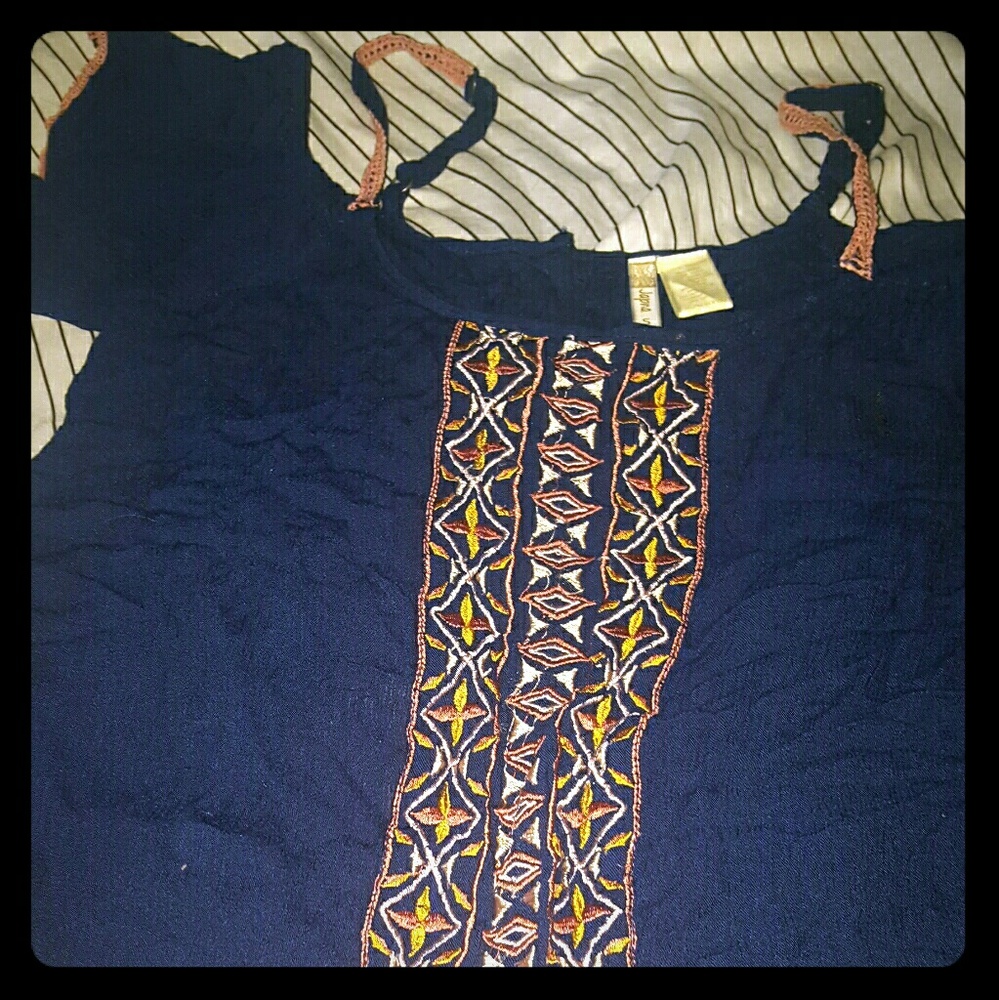 Over the shoulder shirt